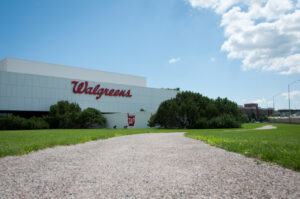 Pewter Granite Stabilized Pathway - Walgreens Corporate Headquarters - Deerfield, IL